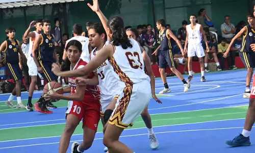 पुणे में सजा बास्केटबॉल का मैदान, सीएम चषक 41वीं यूथ नेशनल चैंपियनशिप शुरू
