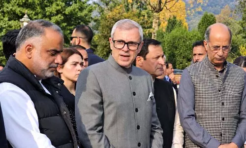 कैबिनेट विस्तार के बाद एक्शन में सीएम उमर, सिविल सचिवालय में नए मंत्रियों के साथ बैठक कैबिनेट विस्तार के बाद एक्शन में सीएम उमर, सिविल सचिवालय में नए मंत्रियों के साथ बैठक