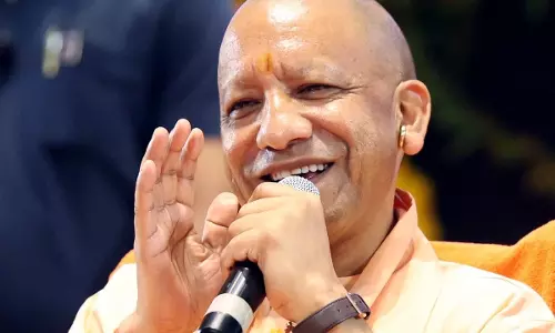 दिवाली से पहले योगी सरकार का बड़ा तोहफा, यूपी के मजदूरों की बढ़ी सैलरी, जानें नई दरें दिवाली से पहले योगी सरकार का बड़ा तोहफा, यूपी के मजदूरों की बढ़ी सैलरी, जानें नई दरें