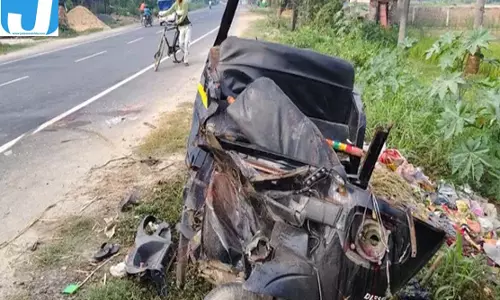 शादी से लौट रहे परिवार के साथ हादसा, नौ माह के बच्चे और मां की मौत