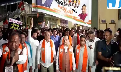 अहमदाबाद में भाजपा की पदयात्रा, भूपेंद्र पटेल और जेपी नड्डा ने लिया हिस्सा