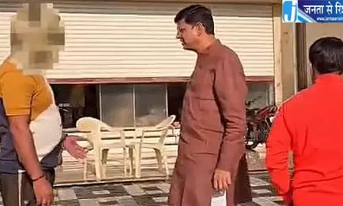 इंदौर में अब पानी बर्बाद करना पड़ेगा महंगा, नगर निगम ने लगाया 2000 रुपये का जुर्माना