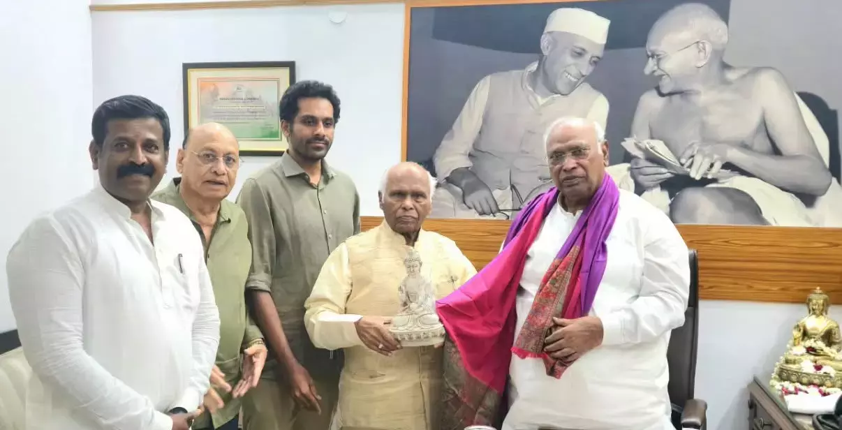 इंटक 1 दिसंबर से दिल्ली में 34वां पूर्ण सत्र आयोजित करेगी; 8,000 से अधिक प्रतिनिधि भाग लेंगे इंटक 1 दिसंबर से दिल्ली में 34वां पूर्ण सत्र आयोजित करेगी; 8,000 से अधिक प्रतिनिधि भाग लेंगे