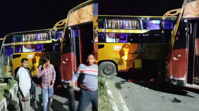 मथुरा-बरेली हाईवे पर दो बसों की टक्कर, चालक समेत चार घायल मथुरा-बरेली हाईवे पर दो बसों की टक्कर, चालक समेत चार घायल