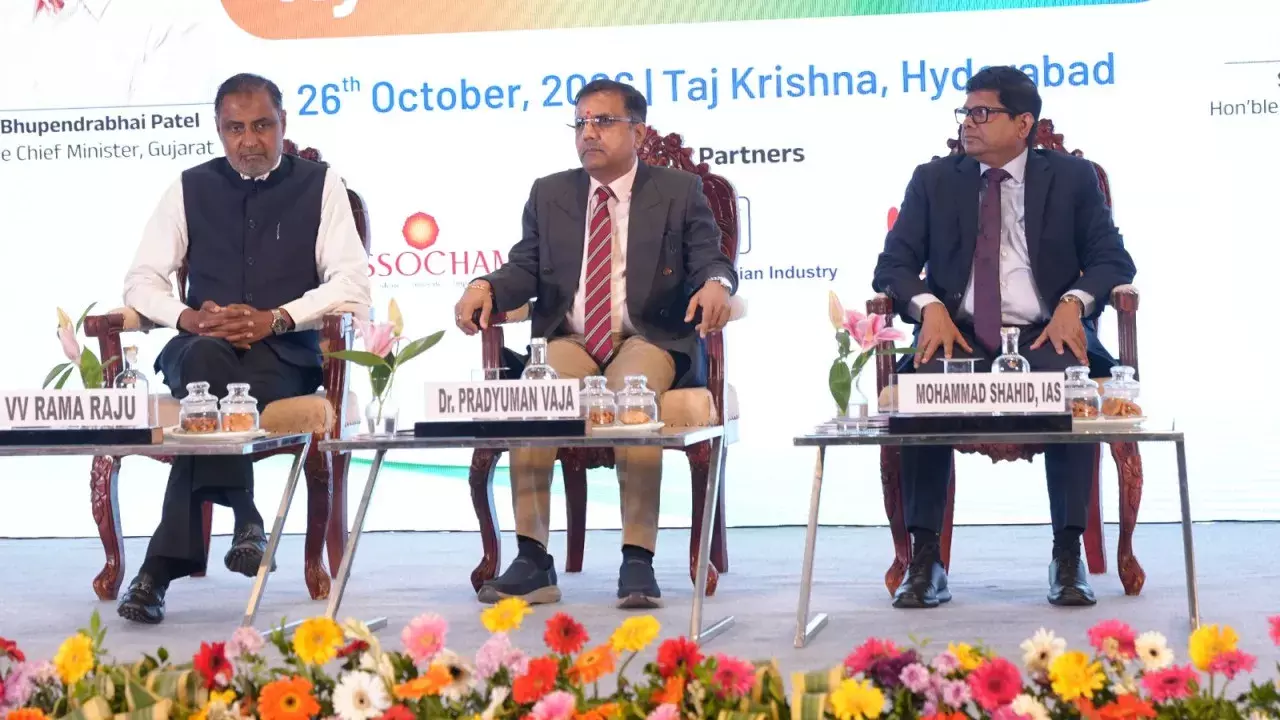 तेलंगाना से निवेश की आस: शिखर सम्मेलन 2027 के लिए गुजरात का रोडशो तेलंगाना से निवेश की आस: शिखर सम्मेलन 2027 के लिए गुजरात का रोडशो
