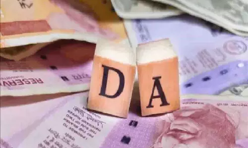 कैबिनेट का बड़ा फैसला, DA बढ़ने से कर्मचारियों की सैलरी में होगा इजाफा कैबिनेट का बड़ा फैसला, DA बढ़ने से कर्मचारियों की सैलरी में होगा इजाफा