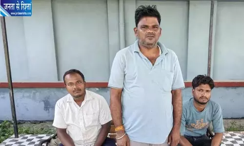 दरभंगा में गोलगप्पा विक्रेता की संदिग्ध मौत, बंद कमरे में फंदे से लटका मिला युवक का शव दरभंगा में गोलगप्पा विक्रेता की संदिग्ध मौत, बंद कमरे में फंदे से लटका मिला युवक का शव