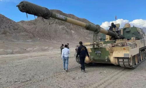 भारतीय सेना होगी और मजबूत, 535 हथियारों और हेलीकॉप्टरों की खरीद की योजना भारतीय सेना होगी और मजबूत, 535 हथियारों और हेलीकॉप्टरों की खरीद की योजना