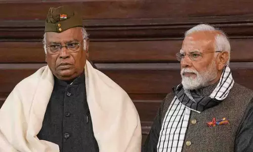 पीएम मोदी पर बाप वाली टिप्पणी कर फंसे मल्लिकार्जुन खरगे, BJP ने गाना जारी किया