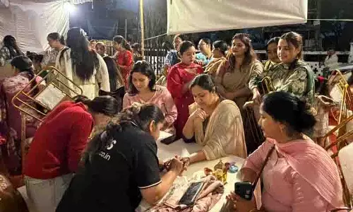 उपायुक्त सिरमौर प्रियंका वर्मा की सादगी की क़ायल हुई नाहन की महिलाएं उपायुक्त सिरमौर प्रियंका वर्मा की सादगी की क़ायल हुई नाहन की महिलाएं