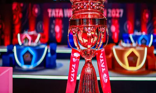 WPL 2027 नीलामी में सोफी मोलिन्यू का जलवा WPL 2027 नीलामी में सोफी मोलिन्यू का जलवा