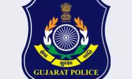 गुजरात में 213 मेडिकल स्टोरों पर ANTF की बड़ी कार्रवाई! 25 को नोटिस गुजरात में 213 मेडिकल स्टोरों पर ANTF की बड़ी कार्रवाई! 25 को नोटिस