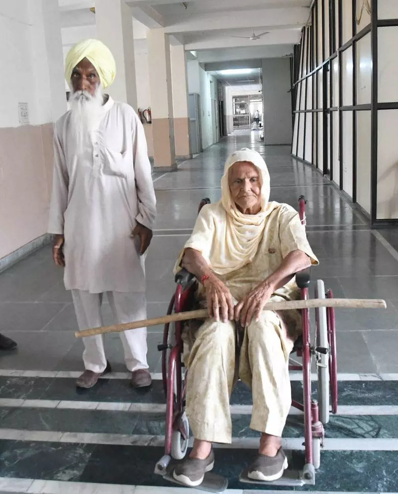 कंगना रनौत मानहानि केस में सुनवाई जारी, महिंदर कौर की गवाही अधूरी कंगना रनौत मानहानि केस में सुनवाई जारी, महिंदर कौर की गवाही अधूरी