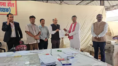 आगरा में सपा ने फिर भाजपा को दी पटखनी, शिक्षक एमएलसी सीट पर आकाश अग्रवाल जीते आगरा में सपा ने फिर भाजपा को दी पटखनी, शिक्षक एमएलसी सीट पर आकाश अग्रवाल जीते
