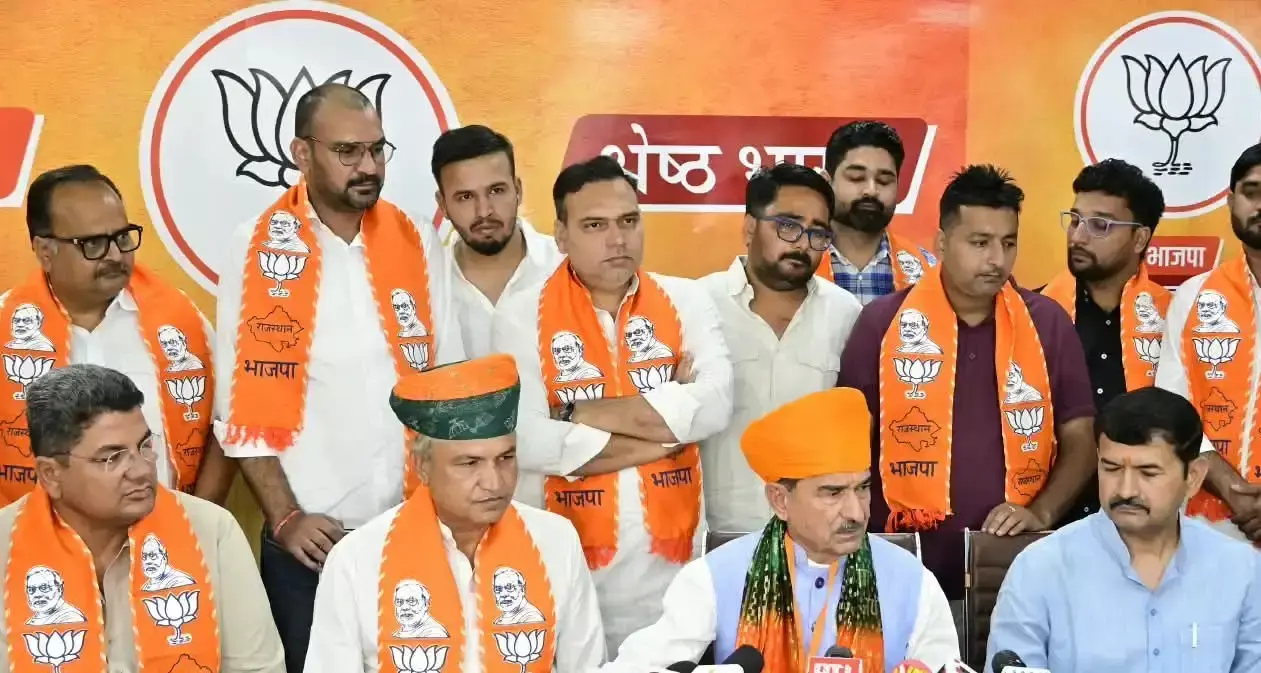 पूर्व जिला प्रमुख ने छोड़ा पुराना राजनीतिक रास्ता, भाजपा में आए पूर्व जिला प्रमुख ने छोड़ा पुराना राजनीतिक रास्ता, भाजपा में आए