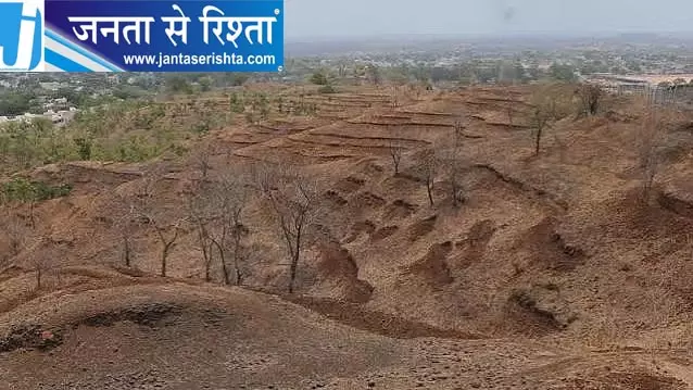 झाबुआ में पानी की किल्लत का खतरा, प्रशासन ने पूरे जिले को जल अभावग्रस्त घोषित किया झाबुआ में पानी की किल्लत का खतरा, प्रशासन ने पूरे जिले को जल अभावग्रस्त घोषित किया