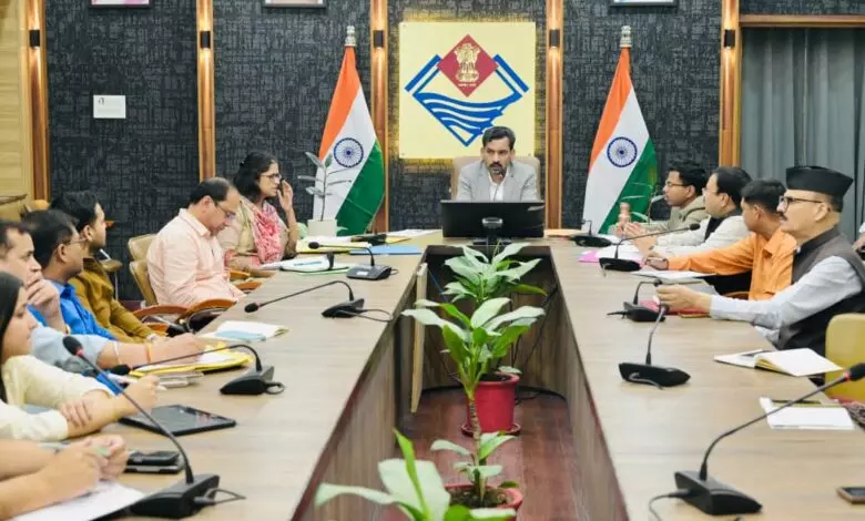 जिलाधिकारी ने की राष्ट्रपति के दौरे की तैयारियों की समीक्षा जिलाधिकारी ने की राष्ट्रपति के दौरे की तैयारियों की समीक्षा