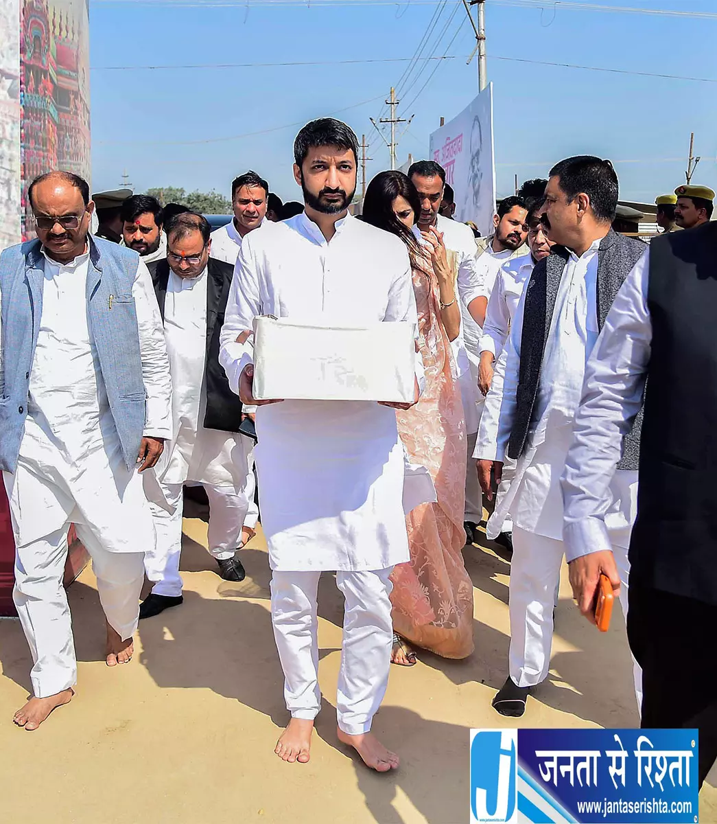 अजित पवार विमान हादसे की जांच में देरी पर बेटे जय पवार ने उठाए सवाल अजित पवार विमान हादसे की जांच में देरी पर बेटे जय पवार ने उठाए सवाल