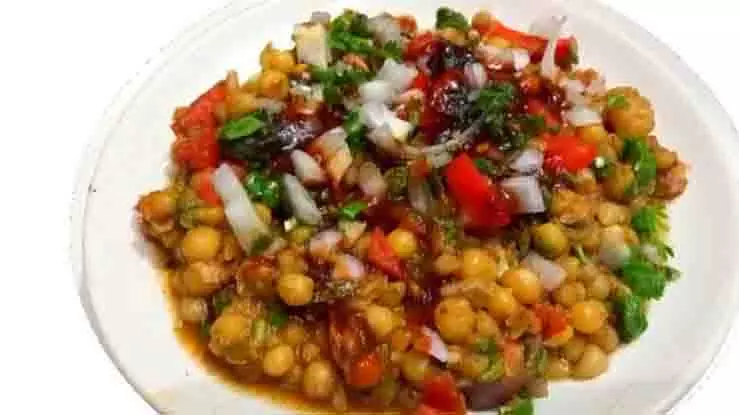 सफेद मटर से बनाएं चटपटा नाश्ता, जानें आसान रेसिपी सफेद मटर से बनाएं चटपटा नाश्ता, जानें आसान रेसिपी