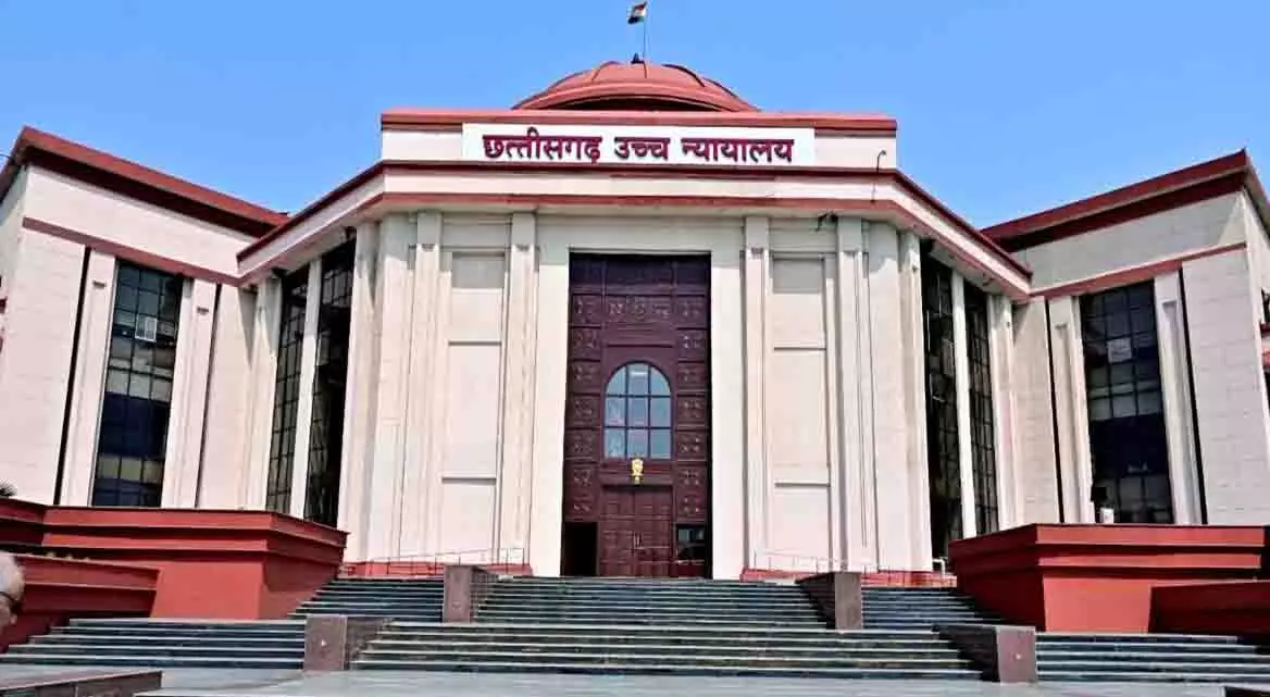 दुष्कर्म का मामला पंचायत में दबाने के आरोपी को 21 साल बाद राहत दुष्कर्म का मामला पंचायत में दबाने के आरोपी को 21 साल बाद राहत