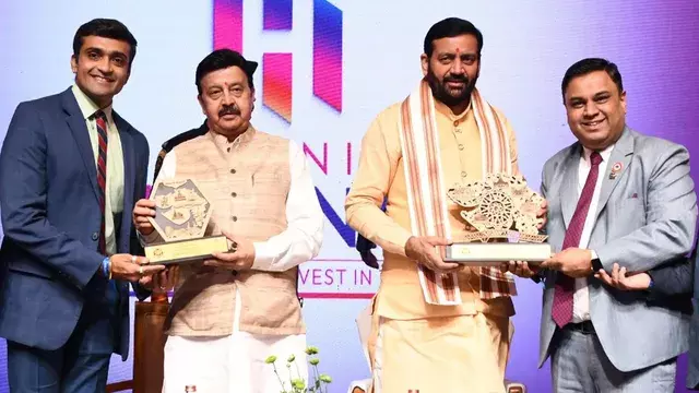 सैनी के गुजरात दौरे में निवेश पर बनी बात, हरियाणा में नई औद्योगिक परियोजनाओं की तैयारी