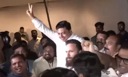 कांग्रेस के अभिजीत वंजारी ने 3,271 वोटों से दर्ज की जीत
