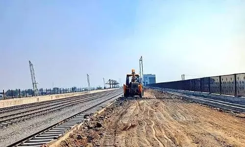 इंदौर-दाहोद रेल परियोजना में बड़ी सफलता, तिही-धार नई रेल लाइन पर 30 अक्टूबर से स्पीड ट्रायल इंदौर-दाहोद रेल परियोजना में बड़ी सफलता, तिही-धार नई रेल लाइन पर 30 अक्टूबर से स्पीड ट्रायल