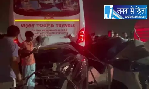 एक्सप्रेसवे पर दर्दनाक दुर्घटना, कार की टक्कर से दंपति और बेटी की गई जान