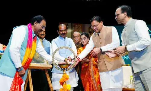 मुख्यमंत्री धामी ने अंतरराष्ट्रीय महोत्सव- 2026 के समापन समारोह में किया प्रतिभाग मुख्यमंत्री धामी ने अंतरराष्ट्रीय महोत्सव- 2026 के समापन समारोह में किया प्रतिभाग