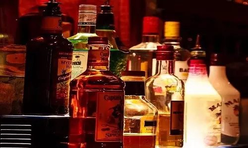 भोपाल में विदेशी शराब की कीमतों में 40% तक गिरावट, भारतीय कंपनियों की बढ़ी चिंता