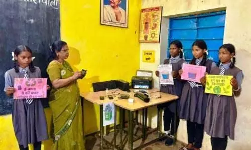 छात्रों को सिखाए गए सुरक्षित निस्तारण और रीसाइक्लिंग के गुर छात्रों को सिखाए गए सुरक्षित निस्तारण और रीसाइक्लिंग के गुर