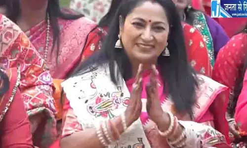 CM रेखा गुप्ता ने मनाया करवाचौथ, जन सेवा सदन में महिलाओं संग की पूजा-अर्चना