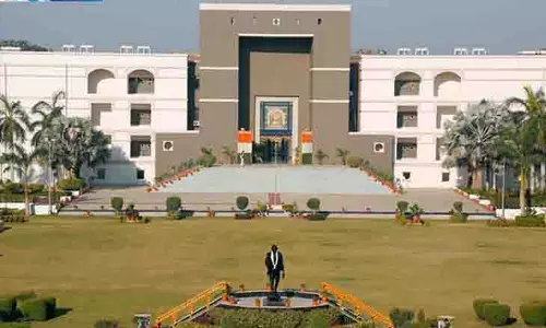 गुजरात में गोहत्या पर सख्त फैसला, तीन दोषियों को उम्रकैद गुजरात में गोहत्या पर सख्त फैसला, तीन दोषियों को उम्रकैद