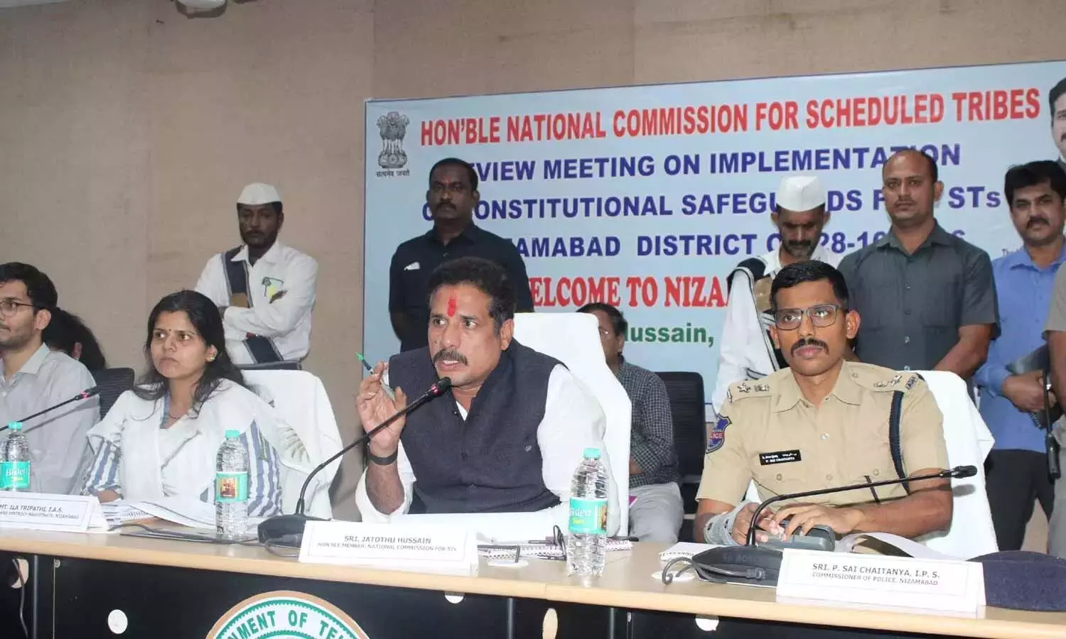 आदिवासी समाज की शिकायतों को मिलेगी प्राथमिकता, NCST सदस्य ने जताई प्रतिबद्धता आदिवासी समाज की शिकायतों को मिलेगी प्राथमिकता, NCST सदस्य ने जताई प्रतिबद्धता
