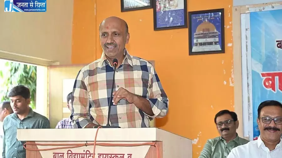 औरंगाबाद में NCP को बड़ा झटका, प्रतापसिंह पाटिल ने सतीश चव्हाण को 18,124 वोटों से हराया औरंगाबाद में NCP को बड़ा झटका, प्रतापसिंह पाटिल ने सतीश चव्हाण को 18,124 वोटों से हराया