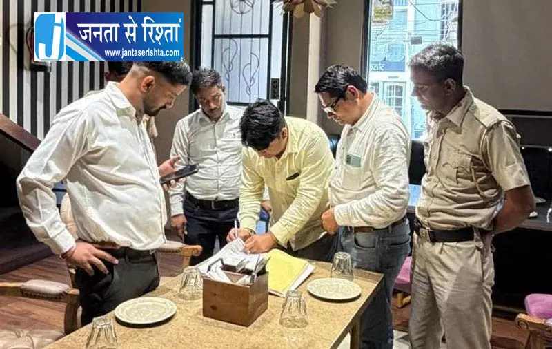 यमुनानगर में कचरा प्रबंधन नियमों के उल्लंघन पर होटल और मैरिज पैलेस पर जुर्माना यमुनानगर में कचरा प्रबंधन नियमों के उल्लंघन पर होटल और मैरिज पैलेस पर जुर्माना