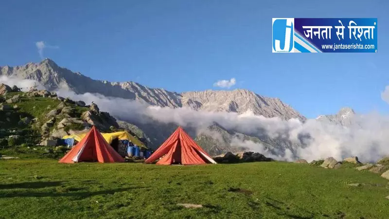 हिमाचल के त्रिउंड ट्रेक पर सुविधाओं का विस्तार, पेयजल और वर्षा आश्रय पर जोर हिमाचल के त्रिउंड ट्रेक पर सुविधाओं का विस्तार, पेयजल और वर्षा आश्रय पर जोर