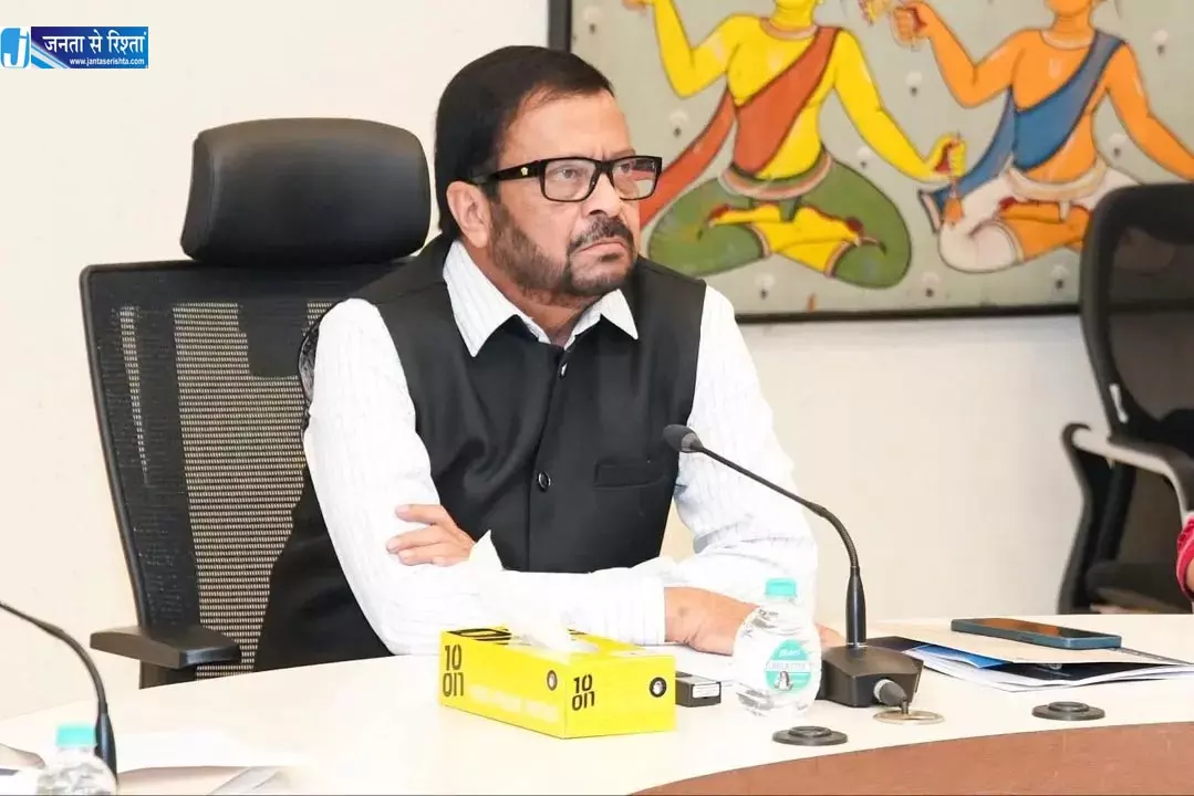 42 हजार से ज्यादा लोग बाढ़ की चपेट में, ओडिशा सरकार ने बढ़ाई राहत टीमों की तैनाती 42 हजार से ज्यादा लोग बाढ़ की चपेट में, ओडिशा सरकार ने बढ़ाई राहत टीमों की तैनाती
