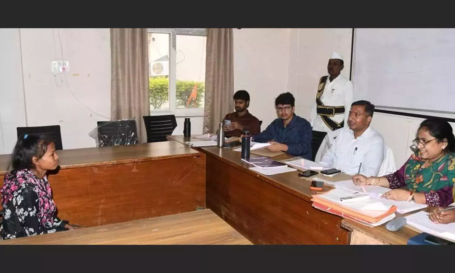 आदिलाबाद कलेक्टर ने आंगनवाड़ी भर्ती साक्षात्कारों की निगरानी की