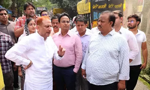 दिवाली से पहले सफाई कर्मचारियों को मिलेगा वेतन!