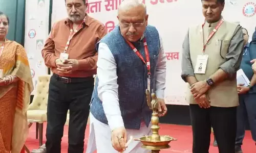 साहित्य से पीढ़ियों तक जीवित रहते हैं समाज के मूल्य: विजेंद्र गुप्ता साहित्य से पीढ़ियों तक जीवित रहते हैं समाज के मूल्य: विजेंद्र गुप्ता