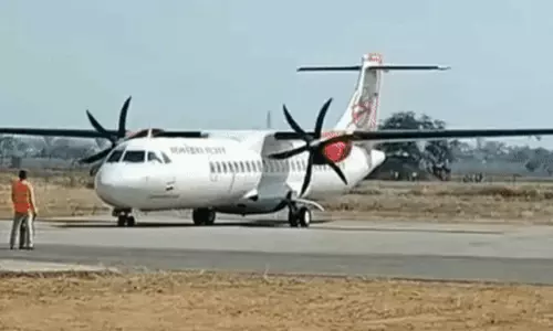 बिलासपुर-कोलकाता फ्लाइट एक फेरे में ही बंद, 42 यात्रियों के टिकट रद्द, भड़का विरोध