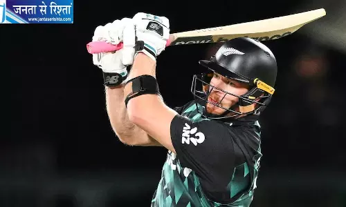 IND vs NZ: ग्लेन फिलिप्स ने 31 गेंदों में ठोका अर्धशतक, ब्रेसवेल के साथ संभाली न्यूजीलैंड की पारी IND vs NZ: ग्लेन फिलिप्स ने 31 गेंदों में ठोका अर्धशतक, ब्रेसवेल के साथ संभाली न्यूजीलैंड की पारी