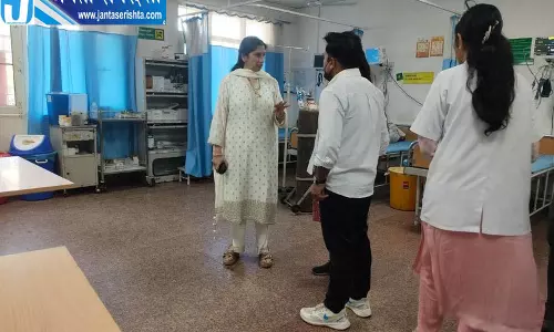 यमुनानगर के सरकारी अस्पतालों में चलाया गया स्वच्छता अभियान यमुनानगर के सरकारी अस्पतालों में चलाया गया स्वच्छता अभियान