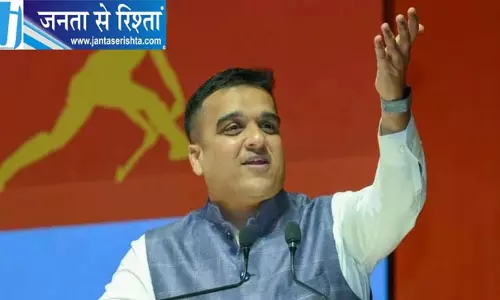 140 करोड़ लोगों के प्यार से घिरे हैं मोदी, कांग्रेस पर बरसे हर्ष संघवी