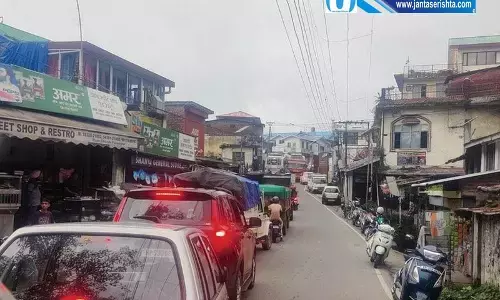 पालमपुर के मेन बाजार में अब नहीं खड़े होंगे वाहन, पार्किंग पर लगी पाबंदी पालमपुर के मेन बाजार में अब नहीं खड़े होंगे वाहन, पार्किंग पर लगी पाबंदी