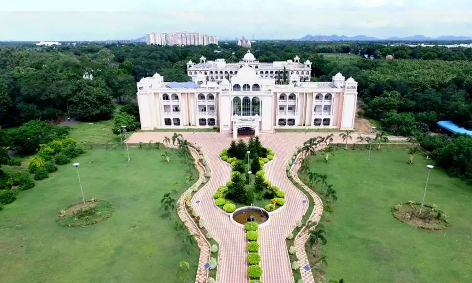 Andhra: एएनयू में 26 काउंटर स्थापित किये गये Andhra: एएनयू में 26 काउंटर स्थापित किये गये