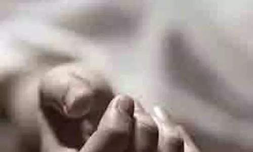 लंदन से लौटकर पुणे में रह रही थी महिला, फ्लैट में मिली लाश लंदन से लौटकर पुणे में रह रही थी महिला, फ्लैट में मिली लाश