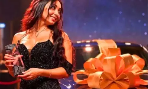 दुबई की कंपनी का अनोखा तोहफा, महिला कर्मचारी को मिली 4 करोड़ की Lamborghini