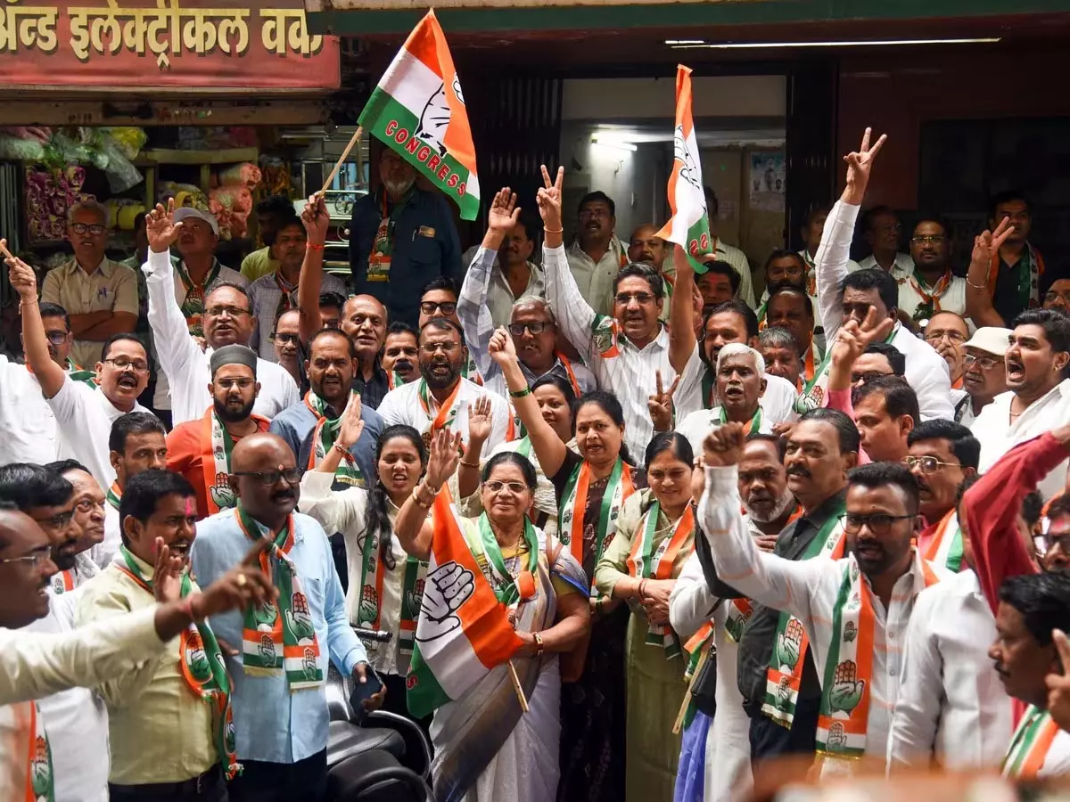 नागपुर में कांग्रेस का कमाल, पुणे में शरद पवार गुट की जीत, BJP को दोहरा झटका नागपुर में कांग्रेस का कमाल, पुणे में शरद पवार गुट की जीत, BJP को दोहरा झटका